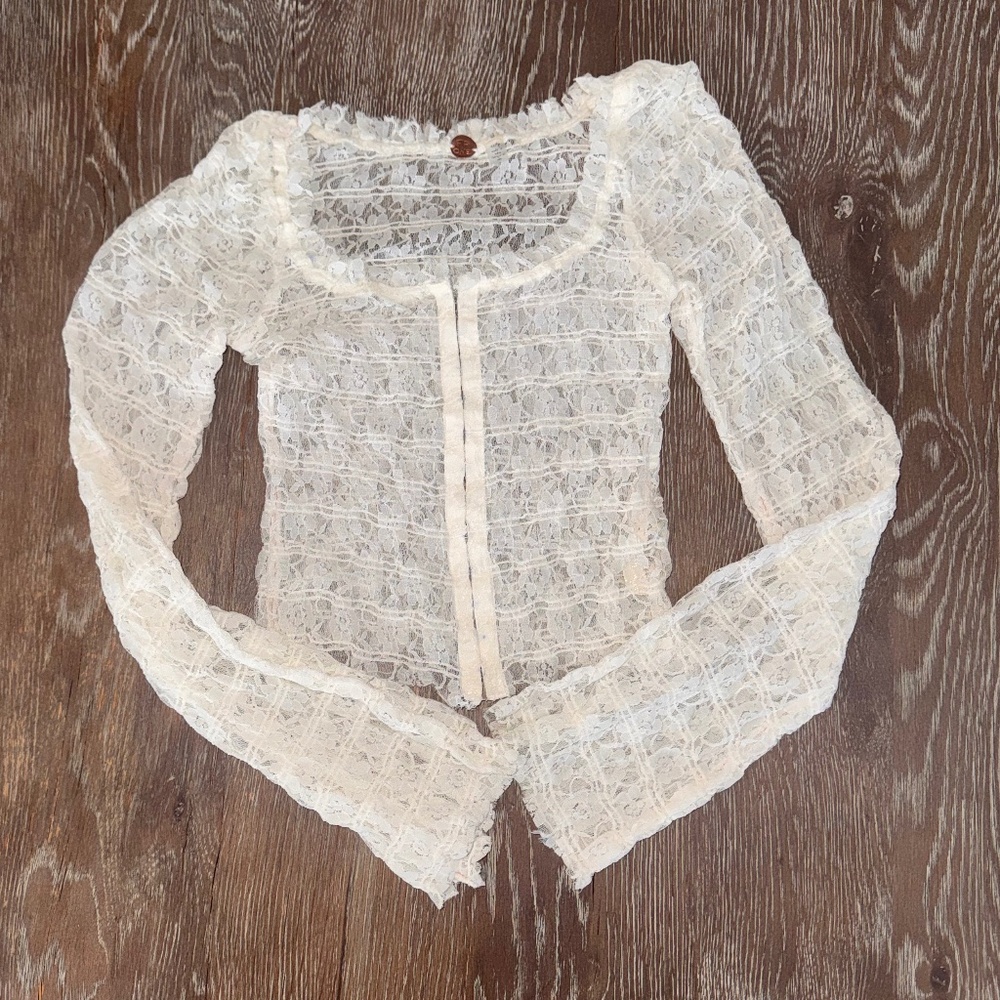 Free People NWOT Madison lace semi-sheer long sleeve top Size Small - Picture 2 of 10